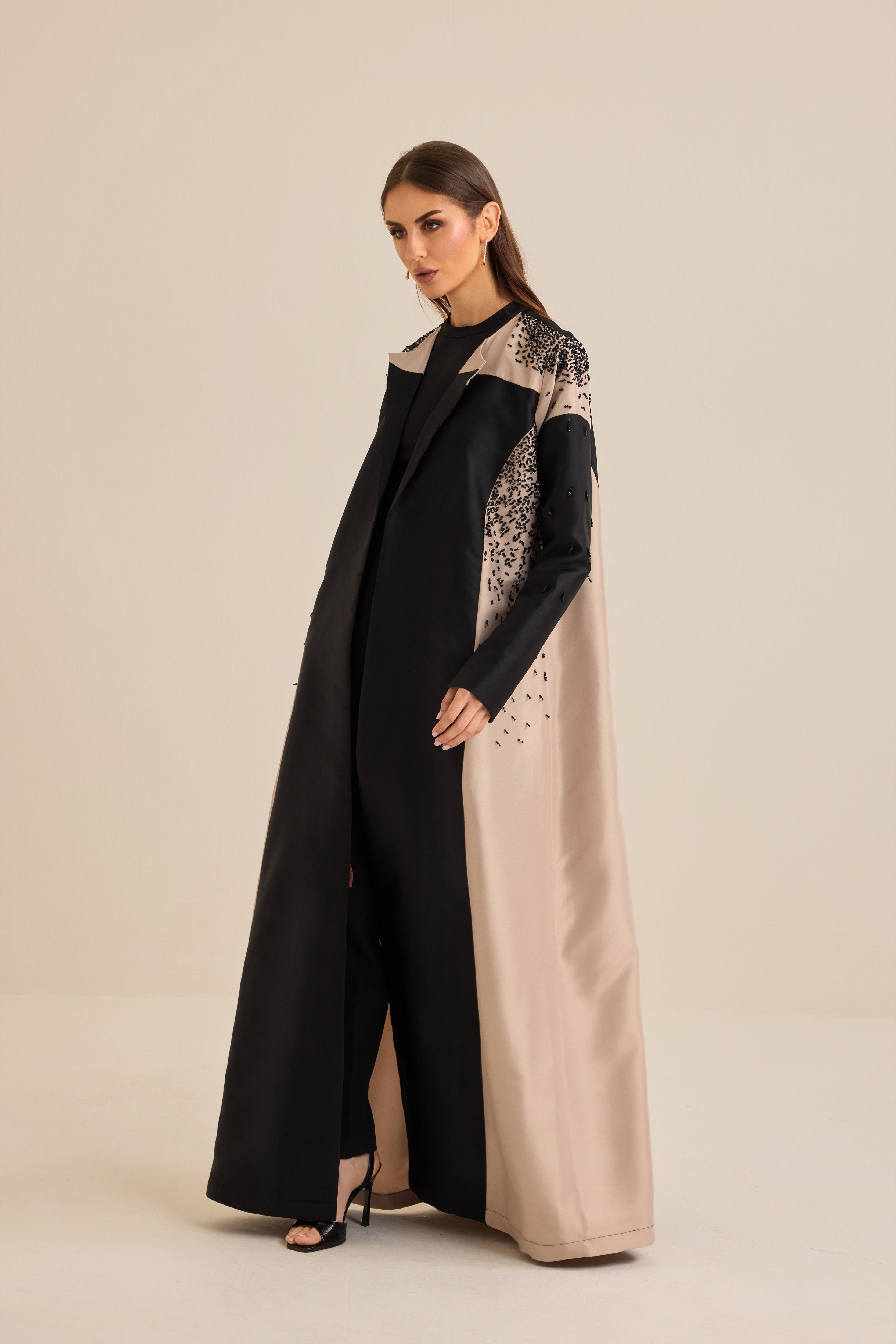 Hala - black