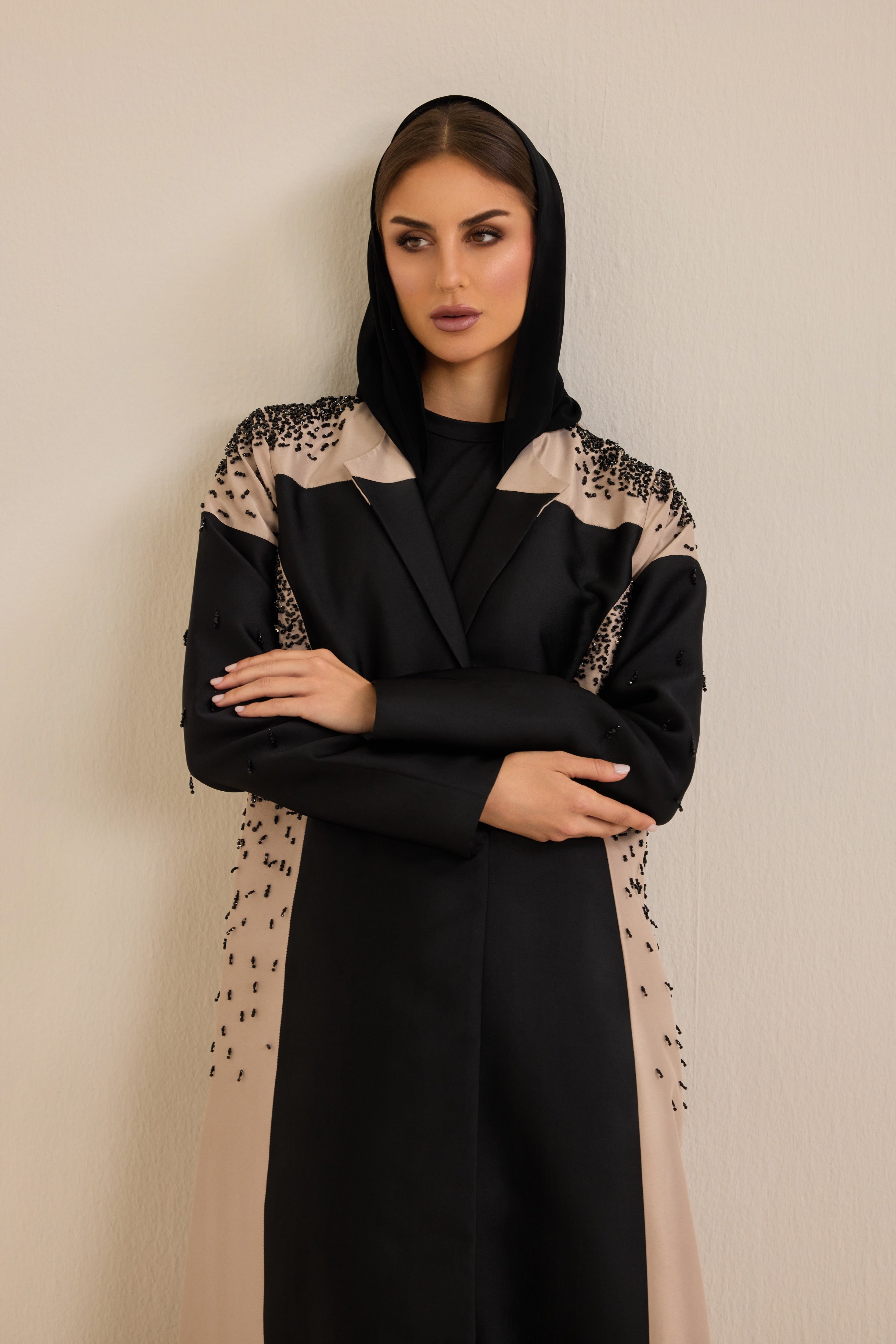 Hala - black