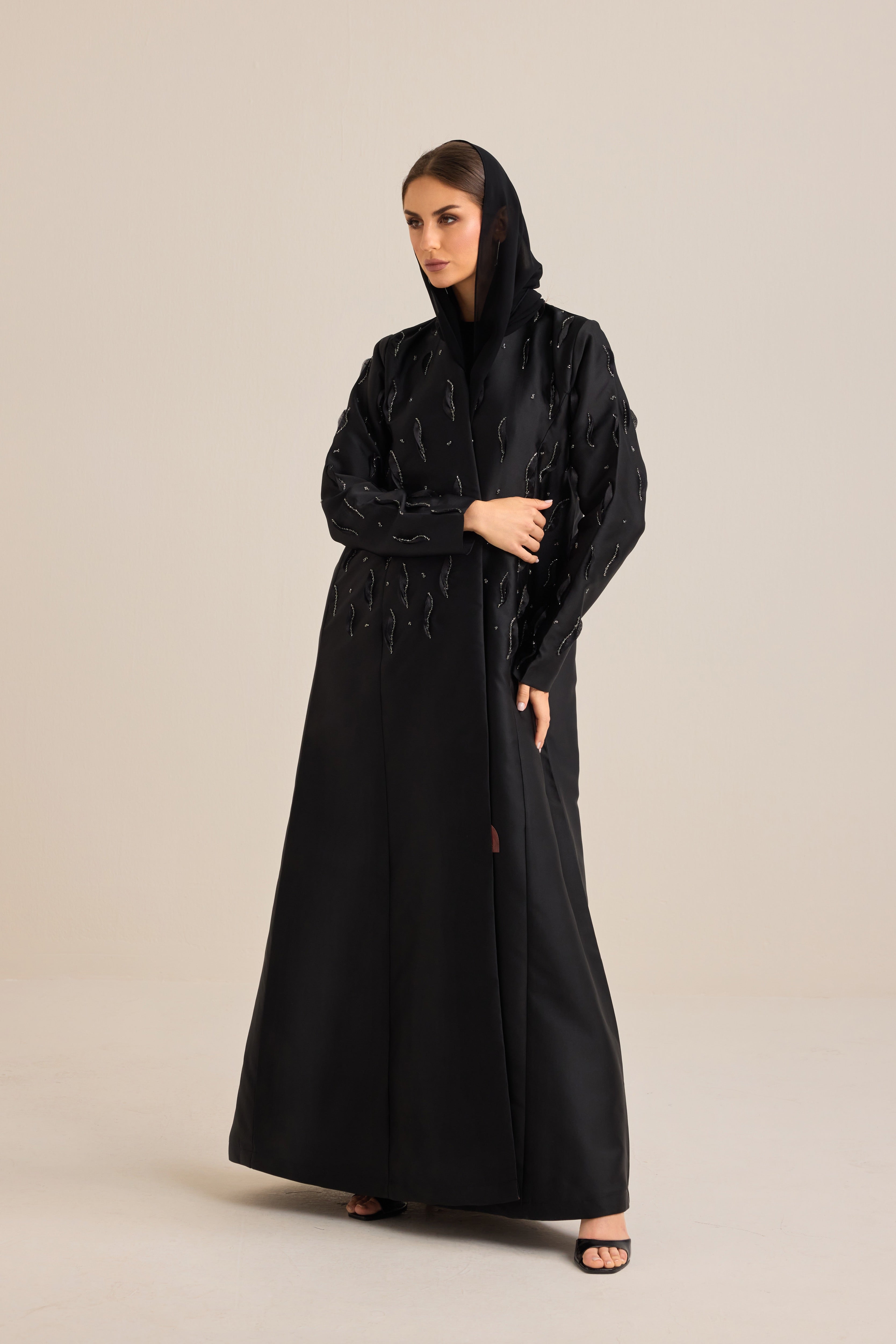 Lulu - black