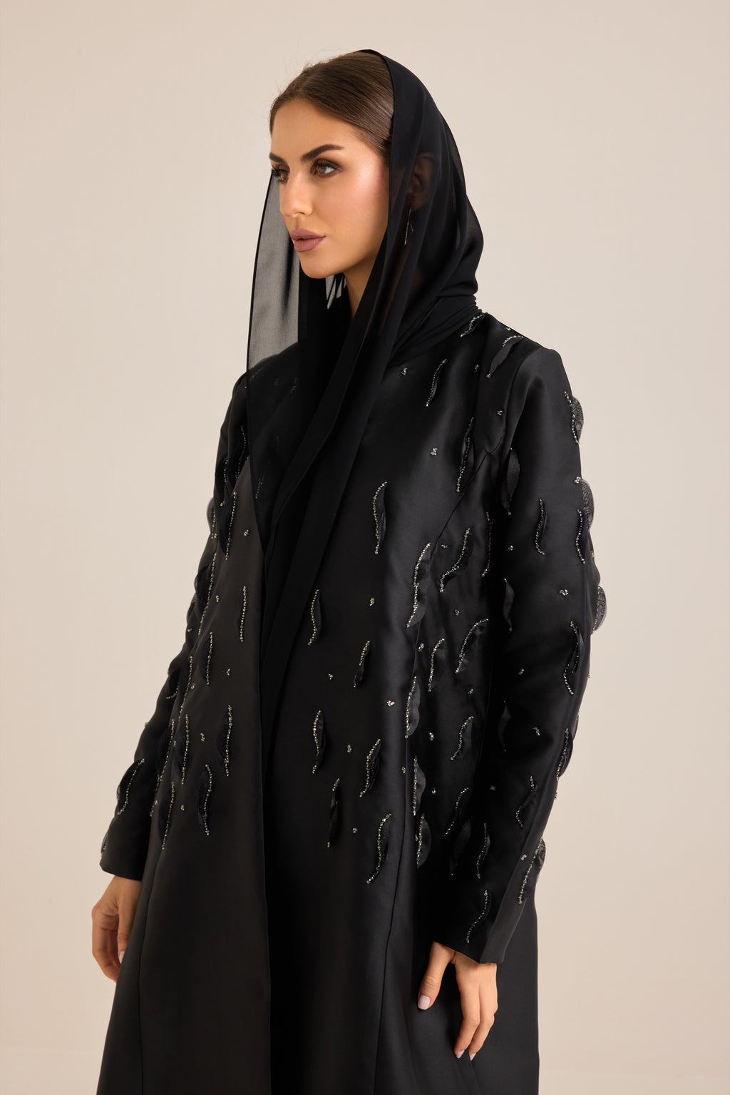 Lulu - black