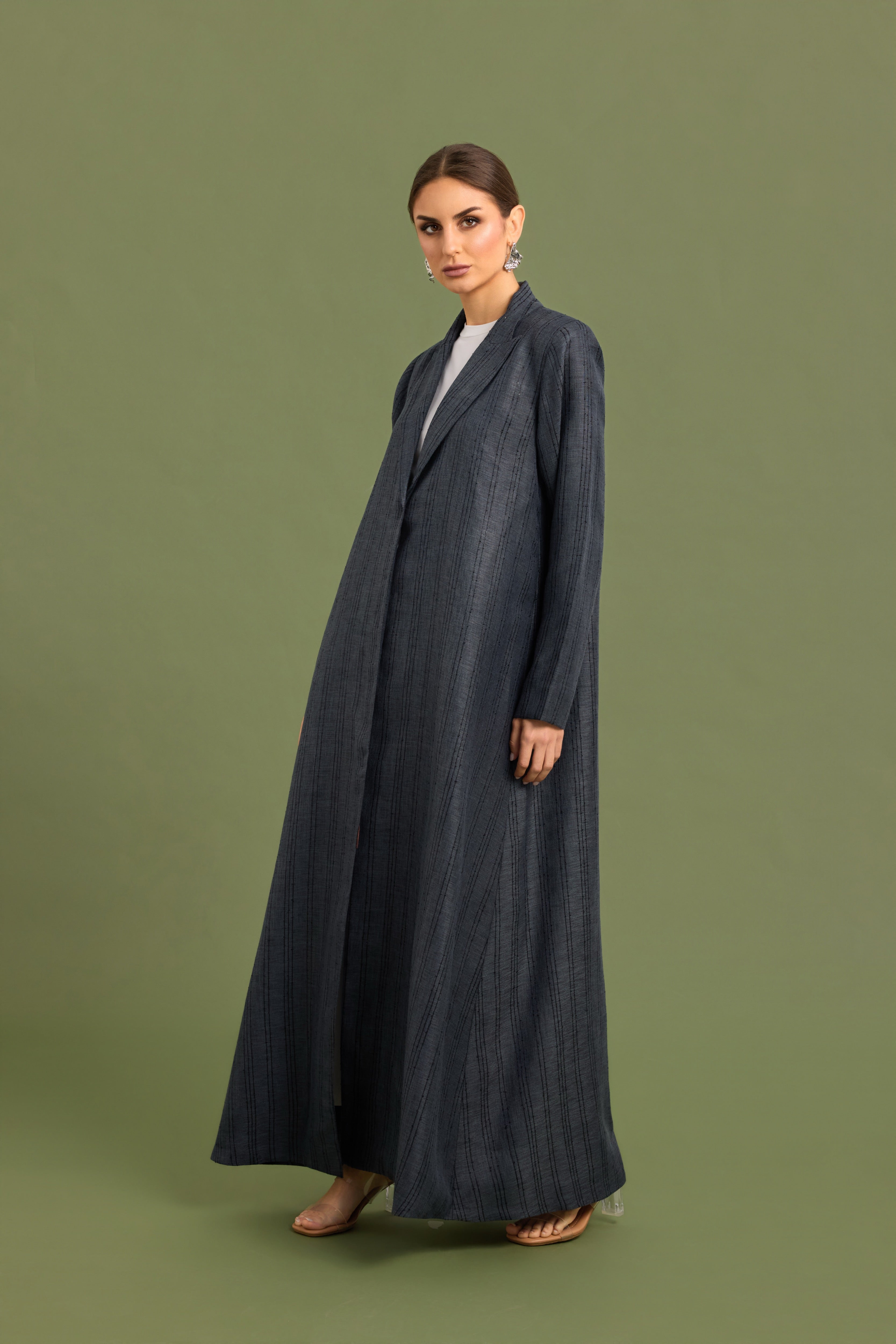 Alya - Grey