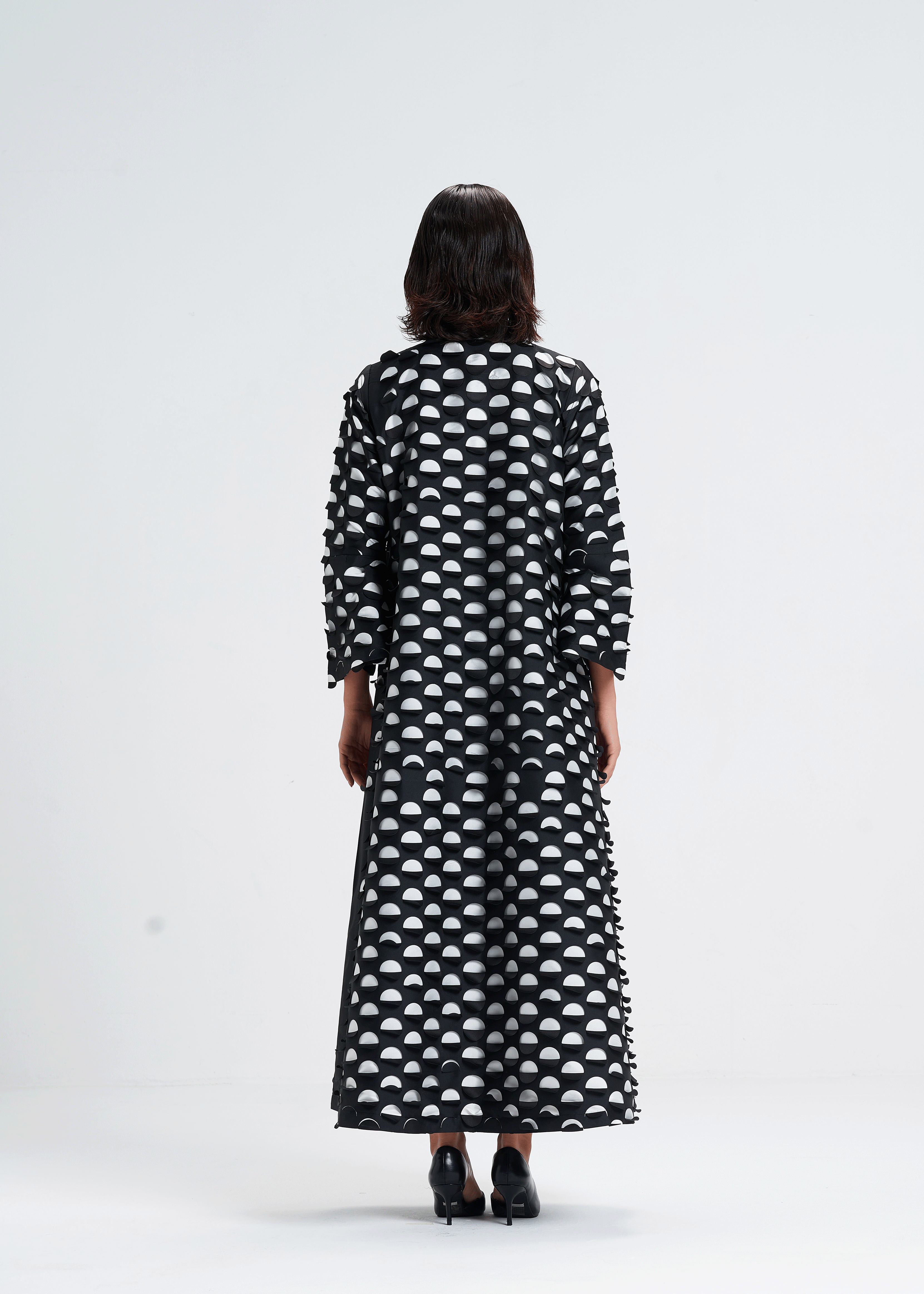 LIORA - BLACK